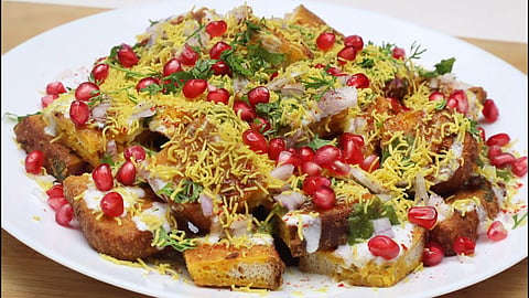 Bread Pakoda Chat