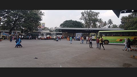 Nipani Bus Service