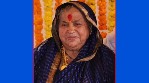 Savitri Nimhan