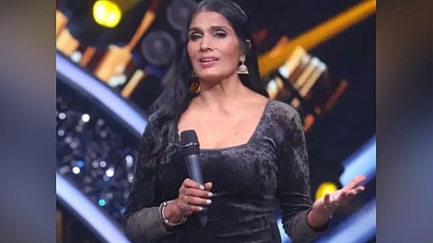 Indian Idol 13: Aashiqui Fame Anu Aggarwal Is Sad For Getting Cut Out From The Frame Sitting Next To Rahul Roy