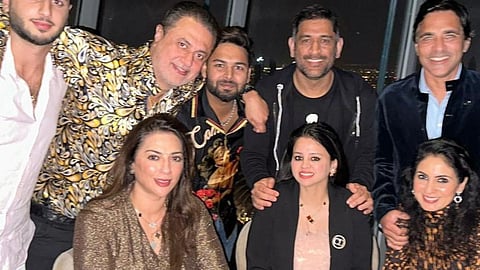 MS Dhoni Rishabh Pant Dubai