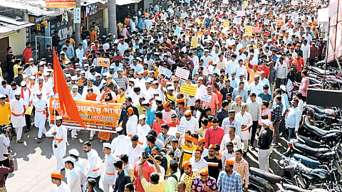 Virat Morcha on Agra Road.