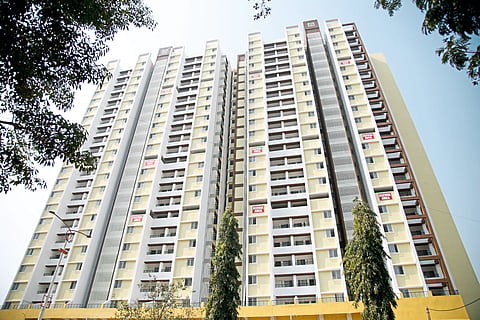 ‘म्हाडा’ची घरे सर्वसामान्यांना महागडी