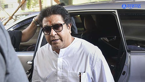 Raj Thackeray : राज ठाकरे यांच्याविरोधात अटक वॉरंट जारी; काय आहे प्रकरण?