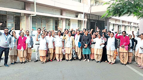Dhule: Employees of the health system during a permanent service protest at the collector's office
