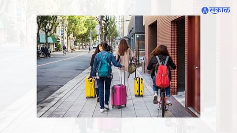 students leaving city for job