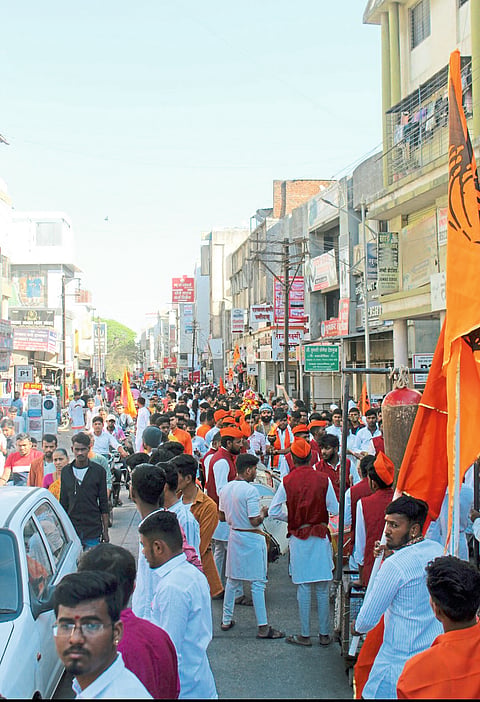 चाकण परिसरात शिवजयंती उत्साहात साजरी