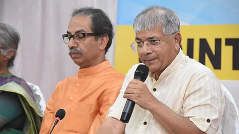 प्रकाश आंबेडकरांनी कंबर कसली? आगामी निवडणुकांसाठी रणशिंग फुंकणार! आज ऐतिहासिक परिषद