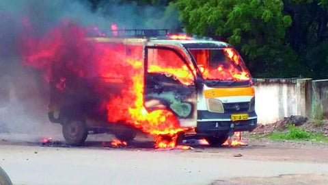 Vathar Colony school van caught fire