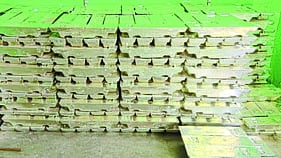 Stolen metal plates from SV Plastochem in Lakhmapur Janori Shiwar