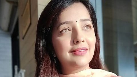 Apurva Nemlekar Video