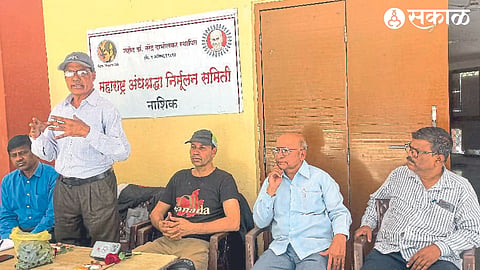 Adv. Harinder Lally, along with Dr. Rajaram Handiana, Dr. Rajesh Pegan, Dr. Thaksen Gorane, Prof. Dr. Sudesh Ghoderao.