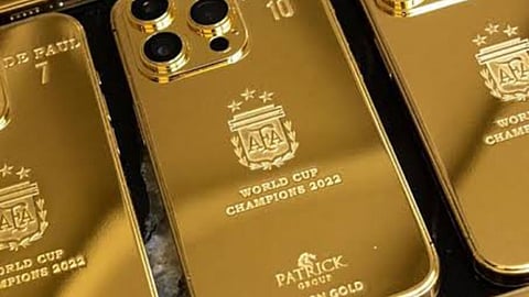 Gold Iphone
