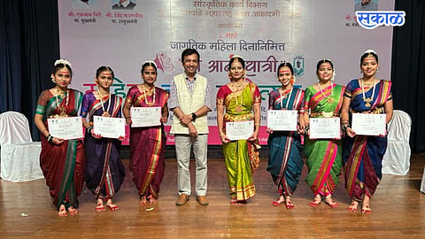 mi anandyatri mahila kala mahotsav at p l deshpande maharashtra kala academy in mumbai