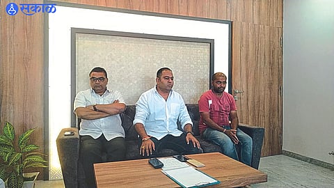 Speaking at the press conference, BJP youth leader Dr. Vikrant More.