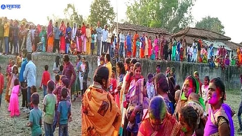 Holi 2023