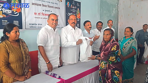 On occasion of Gudi Padwa distribution program of Anand Cha Shidha was held nandurbar news