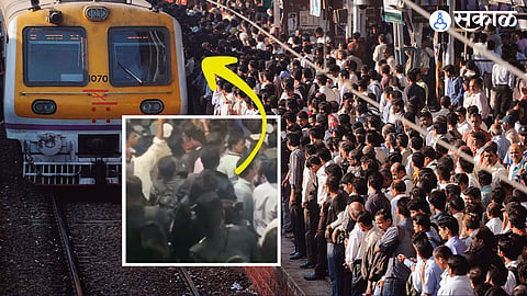 mumbai local train Viral Video motorman forgot to open the ac local door in nalasopara station
