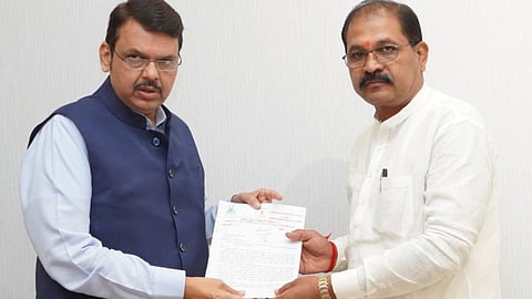 former mla narayan patil demand to devendra fadnavis for banana research center solapur