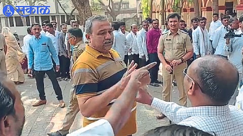 Controversy in market committee elections in Chalisgaon Jalgaon