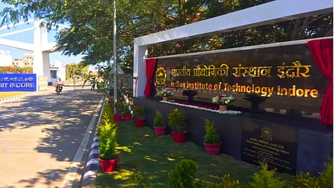 IIT