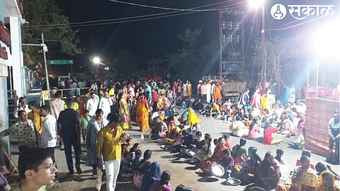 Brothers of all religions sitting together in the Gao Jeevan pageant held on Sunday by the Mahadevi Trustee