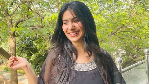 nayab midha