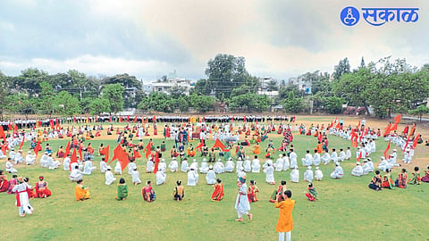 Ashadhi Ekadashi, a grand Dindi ceremony was held at Boys Town School, with the students participating in chanting vithunama with tala-mridung.