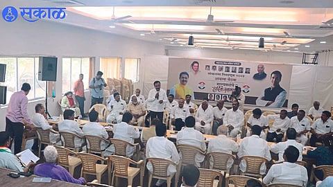 Nashik and Dindori Lok Sabha constituencies held by NCP in MVA were claimed by District Congress nashik news