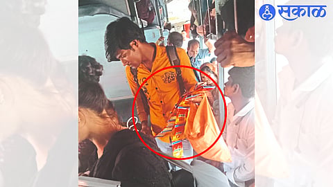 Illegal sale of Gutkha in Howrah-CSMT Railway.