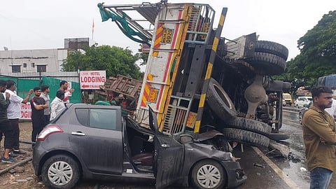 Pune Accident