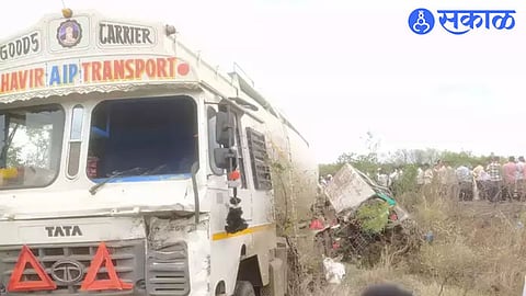 Solapur Accident