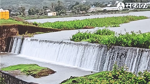 Konambe Dam was full at 6 pm on Sunday.