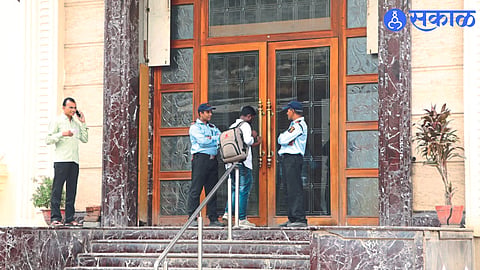 This was situation outside showroom of Rajmal Lakhichand Jewelers after ED raids it for inspection