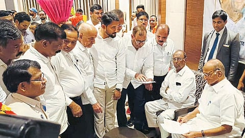 Maharashtra Ekikaran Samiti Met Sharad Pawar