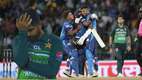 Sri Lanka Beat Pakistan By 2 Wickets To Reach Final