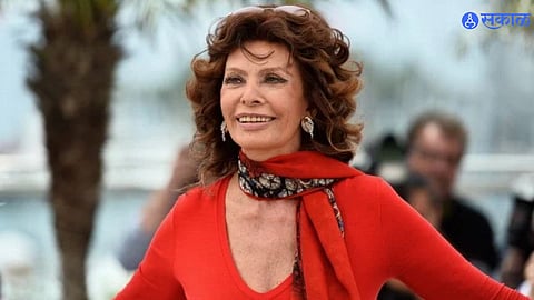 Sophia Loren Hospitalized