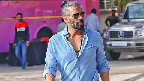 Suniel Shetty talks about actors bond says there is no oneness in
