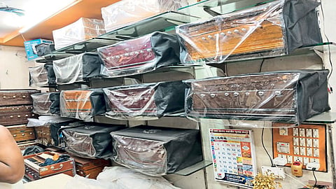 demand for harmonium made from teak wood abroad ahmednagar marathi news