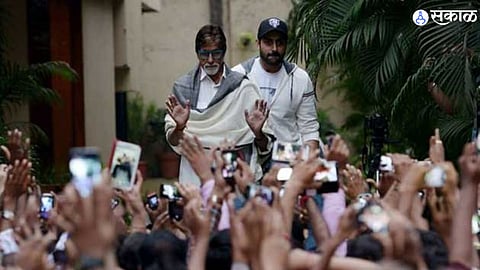 on amitabh bachchan 81 birthday his memorable things will he auctioned in public