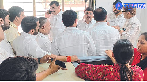 Sudhakar Badgujar, Devanand Birari, Sudam Kombe, Nikitesh Dhakrao etc. while getting information about what happened.