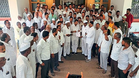 case filed but no withdrawal MP Sadashiv Lokhande water crisis farmers of Nilwande
