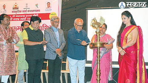 Rajya Natya Spardha: सायखेडकर नाट्यगृह सुधारणेची नितांत गरज : प्रा. रवींद्र कदम