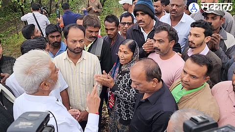Guardian Minister Bhuse statement Damage to crops caused by unseasonal rain should be reported immediately