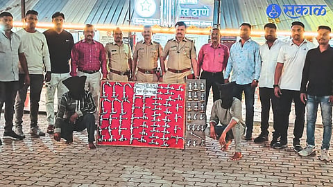 Inspector A along with the thieves. S. Agarkar and Associates.