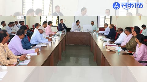 Collector Ayush Prasad while giving instructions in the meeting of Social Justice- Tribal Development Department. Neighboring CEO Ankit etc.