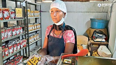 Inspiring Success Story of pratiksha tushar patil pranav gruh udyog 25 lakh turnover
