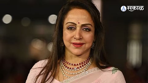 Hema Malini Latest news