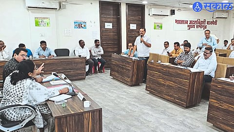 Commissioner and Administrator Amita Dagde-Patil speaking in the Administrative Standing Committee meeting in Municipal Hall