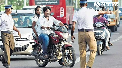 RTO action on no helmet people